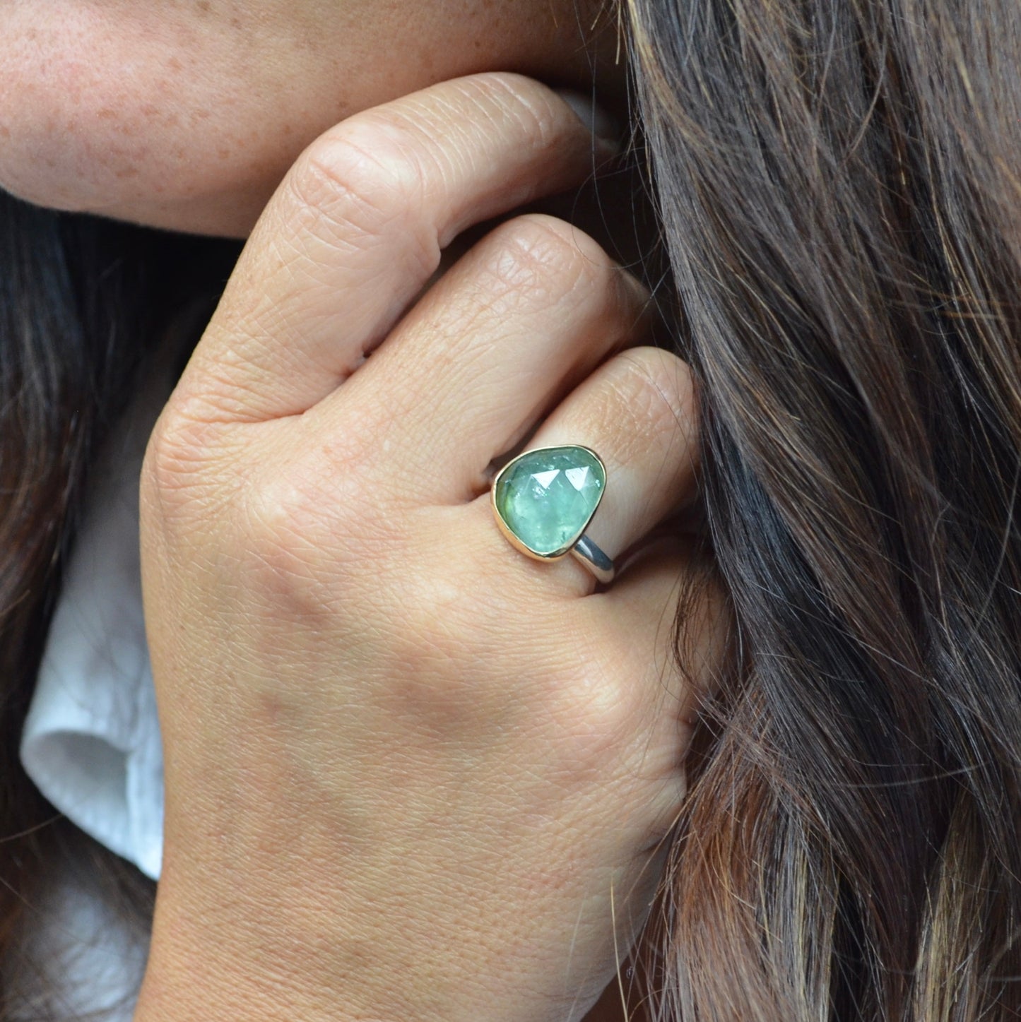 Zoe-sembi-jewellery-Green-tourmaline-ring