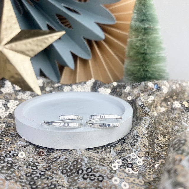 Adjustable wrap ring