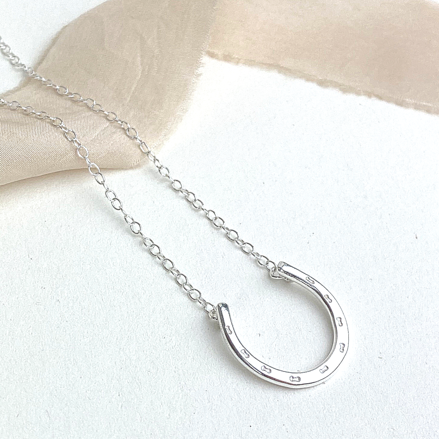 Personalised 2025 horseshoe necklace