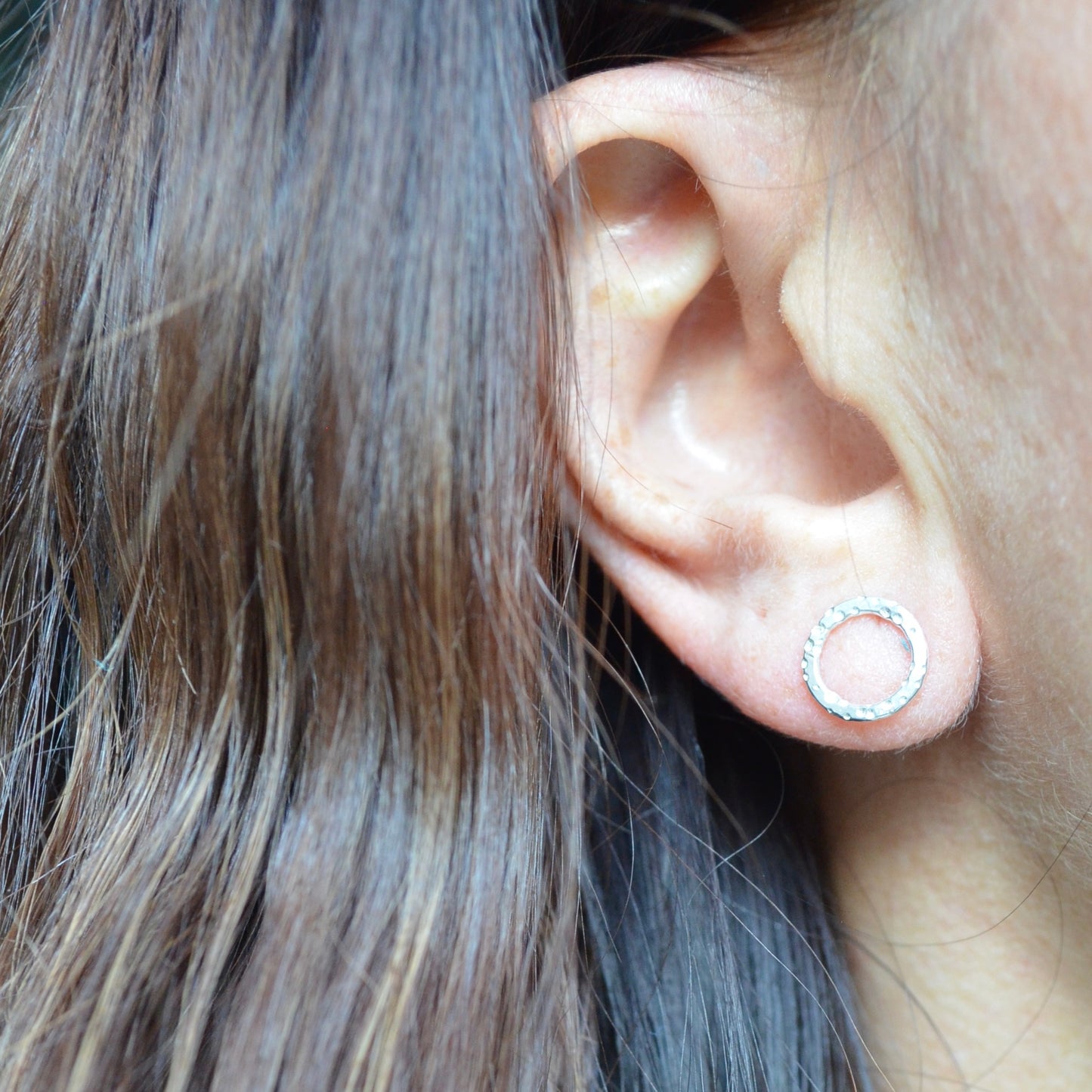 Mini wreath studs